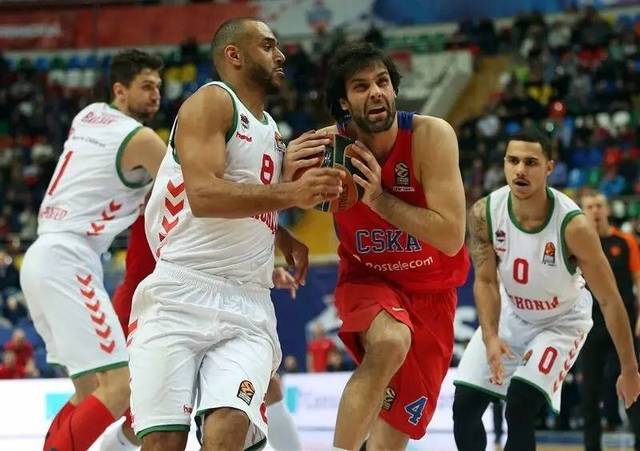 安帅：管理C罗、拉莫斯这样的巨星并不难，其个性对球队有益（安切洛蒂：执教C罗、拉莫斯并不难，他们的性格有利于球队）