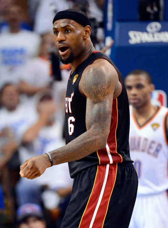 韩旭：舆论说我为了国内挣钱不参加海外联赛，当时觉得很委屈（韩旭谈争议：被指为赚国内钱而不参加海外联赛，她一度感到委屈）