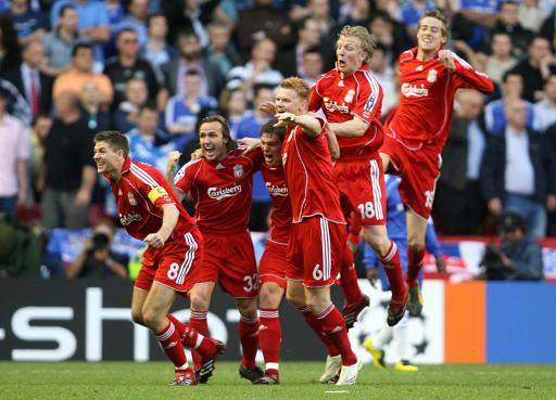 皇马客战赫罗纳：姆巴佩搭档维尼修斯，贝林厄姆、居莱尔出战（皇马做客赫罗纳：姆巴佩联手维尼修斯，贝林厄姆与居莱尔同场亮相）