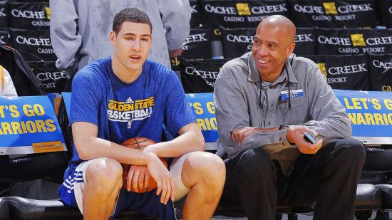 罗马诺：弗拉霍维奇与尤文谈续约无任何进展，拜仁也暂停追求（罗马诺：尤文与弗拉霍维奇续约停滞，拜仁暂缓追逐）