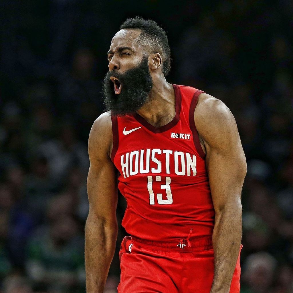 欧冠不敌利物浦，皇马遭遇赛季第二败&6连胜遭终结（欧冠负于利物浦，皇马吞下赛季第2败，6连胜戛然而止）