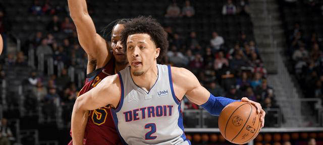 篮网爆冷胜绿军，三分雨浇灭凯尔特人反扑火焰（篮网冷擒绿军，三分狂潮浇熄凯尔特人反扑）