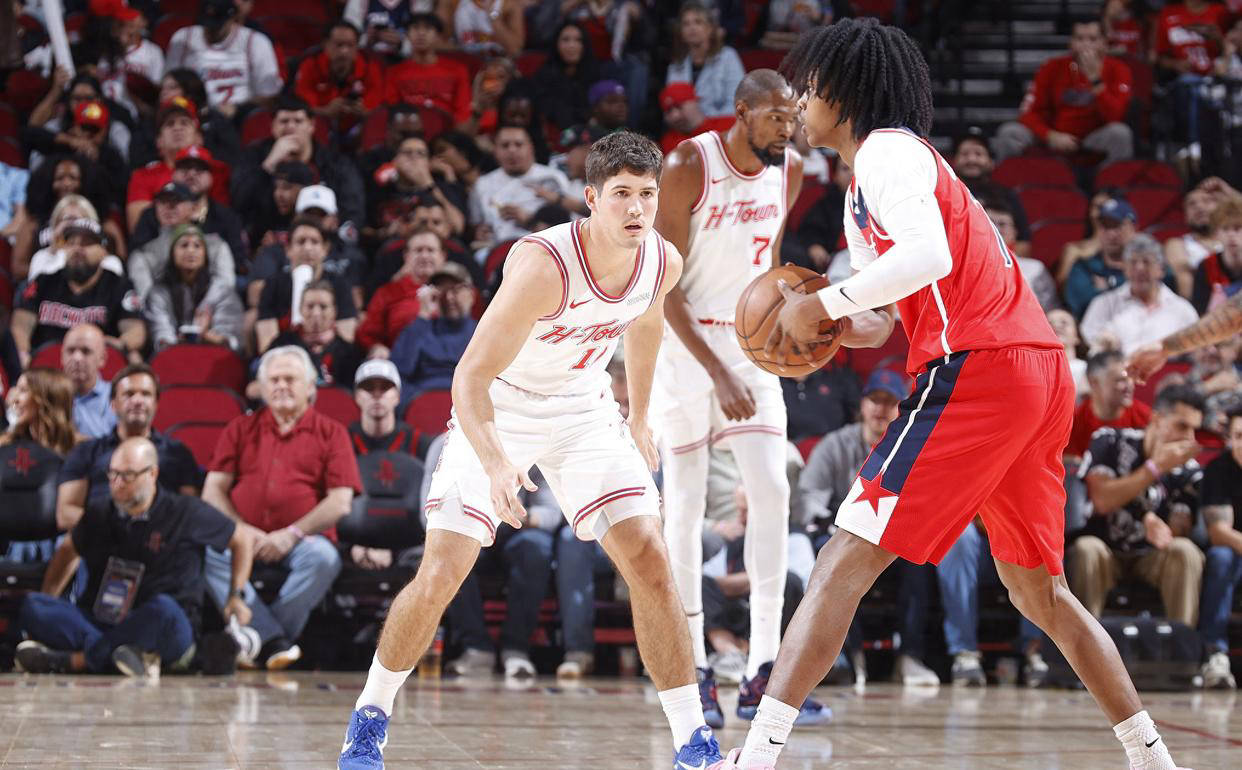 斯基拉：库库雷利亚即将与切尔西续约，他是球队的关键球员（斯基拉称库库雷利亚续约在即，切尔西将其视为阵中要角）