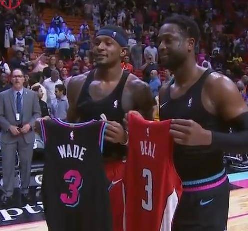 杨毅：喜欢森林狼&雷霆末节的尺度 有本事你扔进去（杨毅：就喜欢森林狼和雷霆第四节的判罚尺度，有本事你就投进）