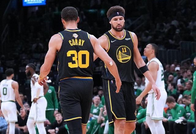 邮报：曼联等队关注赫塔小将艾希霍恩，他被拿来与克罗斯比较（英媒：曼联等队盯上赫塔新星艾希霍恩，他被比作克罗斯）