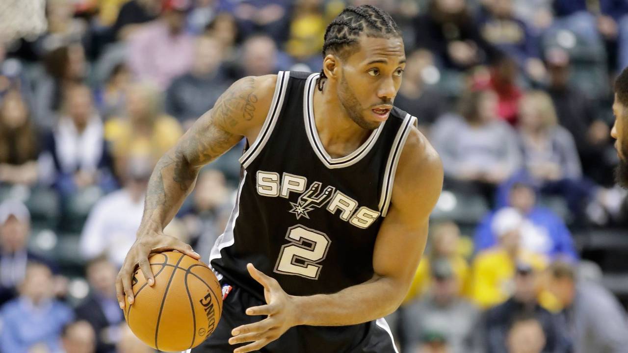 仲豆豆扎根西部足球热土（仲豆豆深耕西部足球沃土）