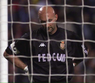 李玮锋：做青训我是下定决心的；苏超最重要的是给年轻人舞台（李玮锋：青训我已坚定投入，苏超重在为年轻人搭建舞台）