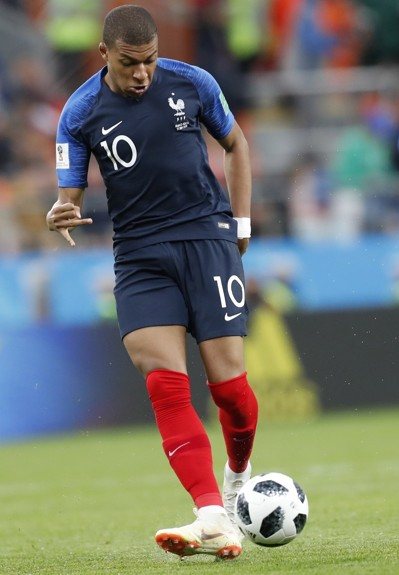 伊斯科：和贝蒂斯拿到冠军后才会考虑退役，来这里不是混日子（伊斯科：带贝蒂斯捧杯后再考虑退役，来此绝非混日子）