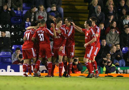 埃尔切3-0大胜赫罗纳，拉法-米尔两球，巴莱拉破门（拉法-米尔梅开二度，巴莱拉建功，埃尔切3-0完胜赫罗纳）