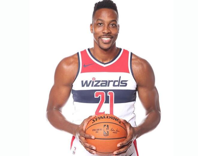 本赛季教练薪资排名：科尔、斯波、泰伦·卢前三，雷迪克第十（本赛季主教练薪资榜：科尔、斯波、泰伦·卢包揽前三，雷迪克位列第十）