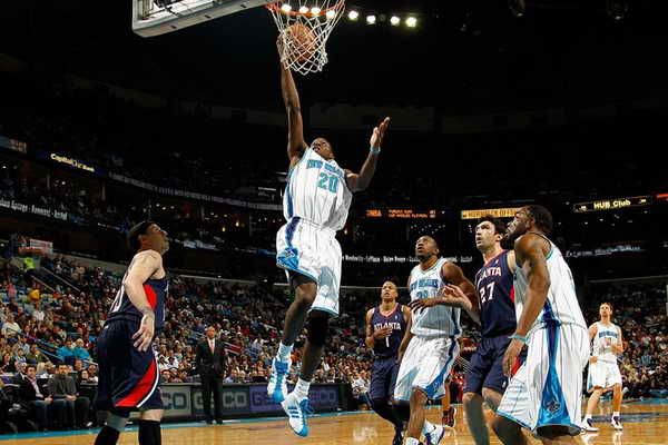 他像是在打全明星难度（他仿佛在挑战全明星难度）