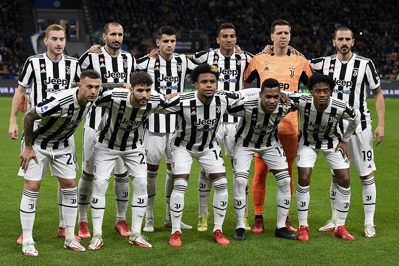 老鹰半场6人得分上双，play-by-play纪元以来队史首次突破（老鹰半场6人得分上双，队史在play-by-play纪元首次达成）